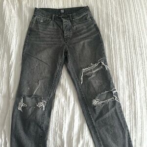 BDG SLIM STRAIGHT BLACK DENIM RIPPED JEANS SIZE 27 WOMENS